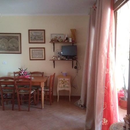 Appartamento Borgo La Vigna Trinità dʼAgultu Dış mekan fotoğraf