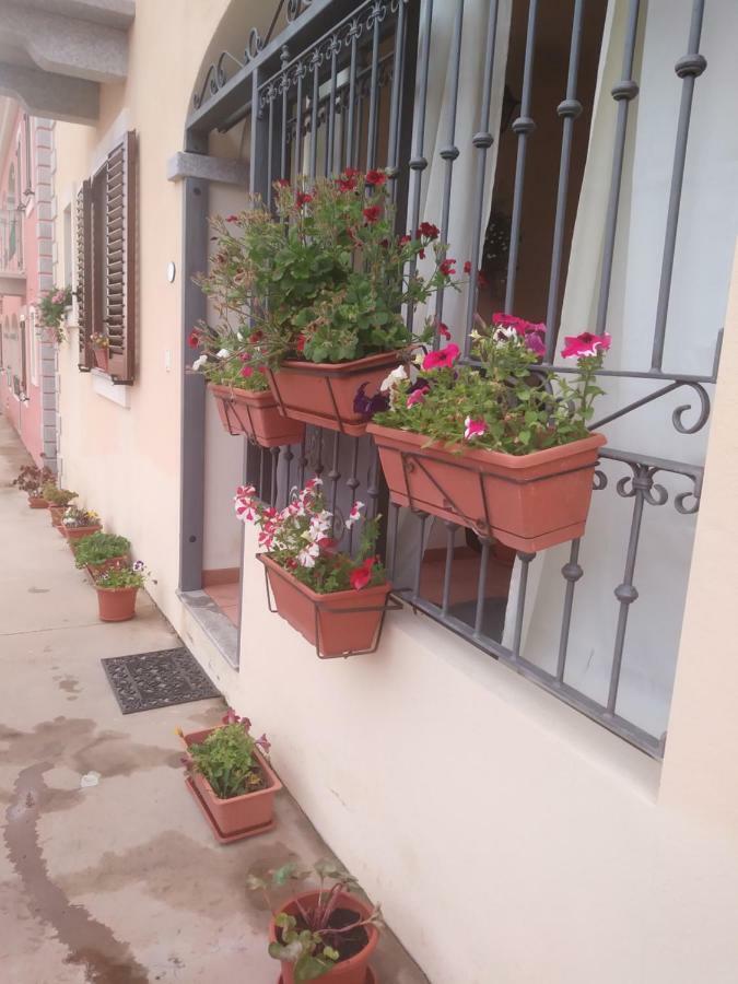 Appartamento Borgo La Vigna Trinità dʼAgultu Dış mekan fotoğraf
