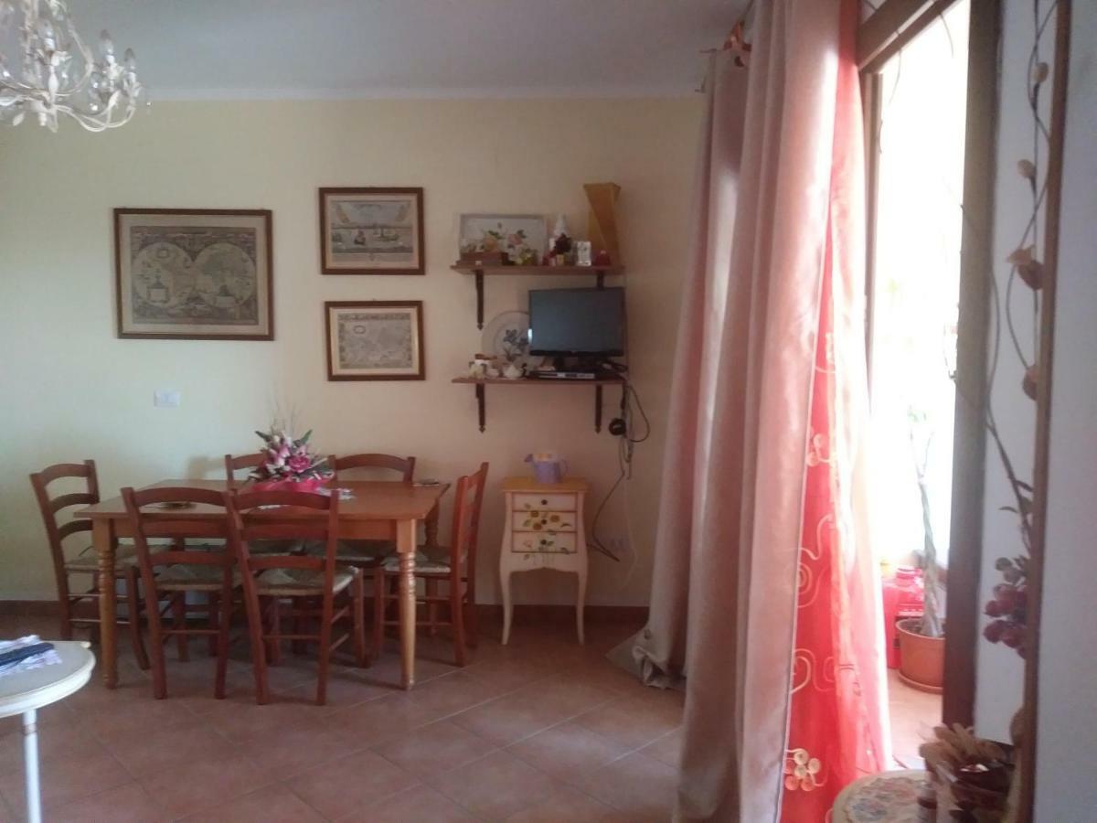 Appartamento Borgo La Vigna Trinità dʼAgultu Dış mekan fotoğraf